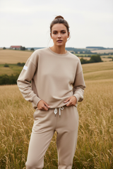 Beige pak voorkant