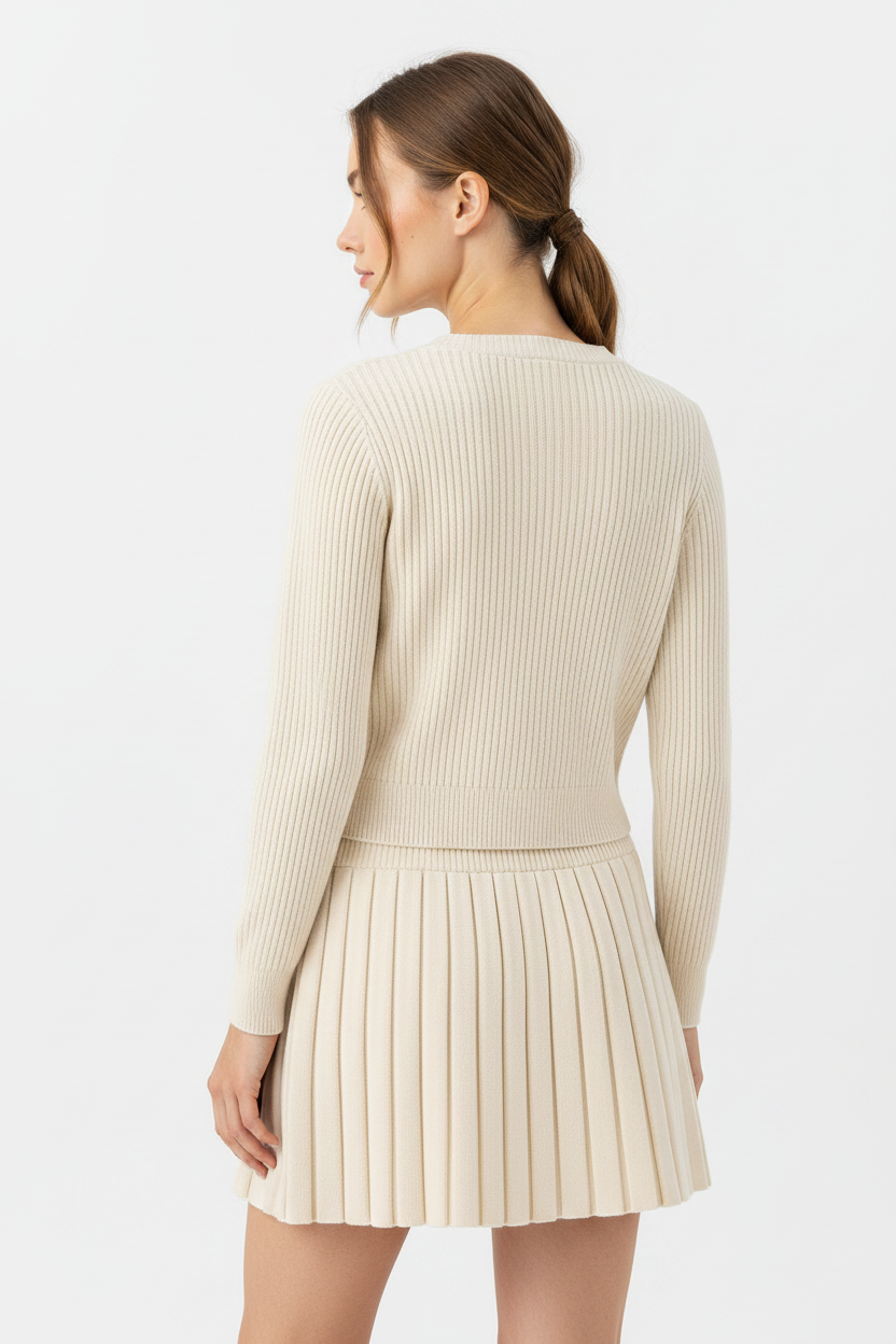 Cream Knit Set Achterkant op Model