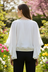Witte katoenen blouse achterkant - model 1